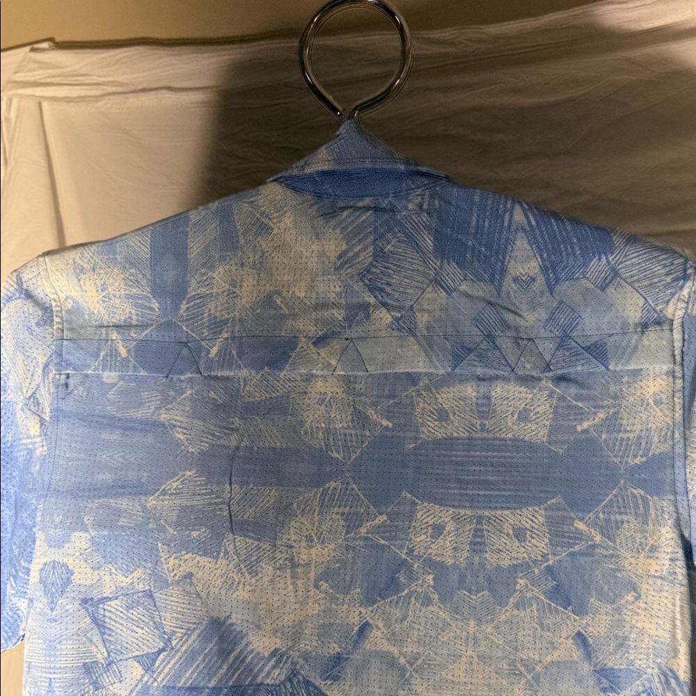 Light Blue Patterned Short-Sleeve Button-Down Shi… - image 6